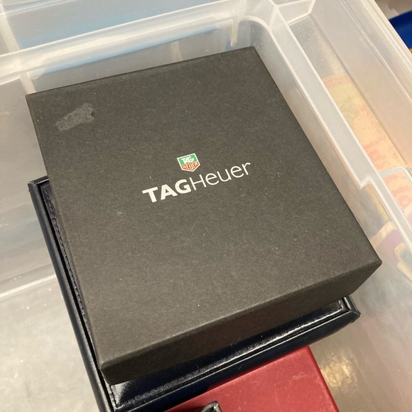 TAG Heuer Sleek Black Storage Box - Picture 2 of 8